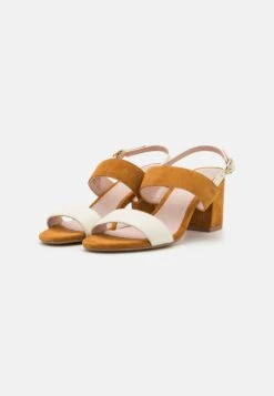 Pier One Leather- Sandalen - White/Cognac 8 Pier One Leather- Sandalen - White/Cognac -Pier One Winkel 1342743762264bc58174535dd46482c5
