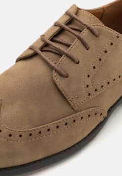 Pier One Veterschoenen - Beige -Pier One Winkel 1b5eb0fbcf8a4027bad831479b4dbd0e