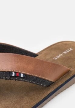 Pier One Leather - Teensandalen - Cognac -Pier One Winkel 1f87f71132da493d87a878e247d137ba