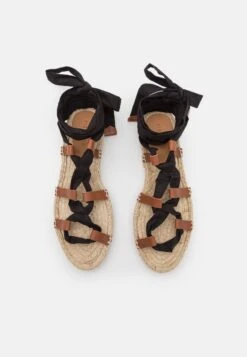 Pier One Leather - Sandalen Met Plateauzool - Black 11 Pier One Leather - Sandalen Met Plateauzool - Black -Pier One Winkel 33efe5963cca4c438680977f9fb9581d