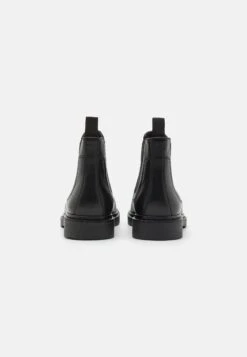 Pier One Leather - Korte Laarzen - Black -Pier One Winkel 38fceb26209f4f8e8e56a5d89f6e46d5