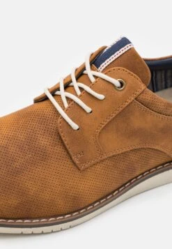 Pier One Sportieve Veterschoenen - Cognac -Pier One Winkel 3b81572f6a0d47d7a3a7c626ca254e0b