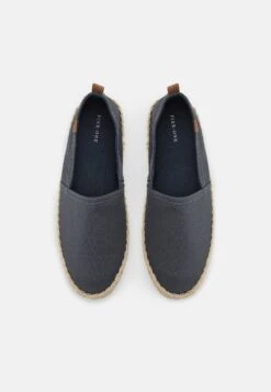 Pier One Unisex - Espadrilles - Dark Grey 9 Pier One Unisex - Espadrilles - Dark Grey -Pier One Winkel 78088d294b5a42328779bc35d556eee2