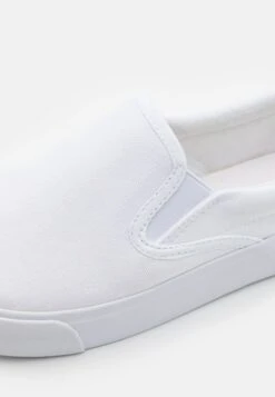 Pier One Unisex - Sneakers Laag - White 11 Pier One Unisex - Sneakers Laag - White -Pier One Winkel a778f905c9d047938e2cde47758df05a