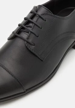 Pier One Sportieve Veterschoenen - Black -Pier One Winkel b187f2f4d5f440f6ab266cd04baea543