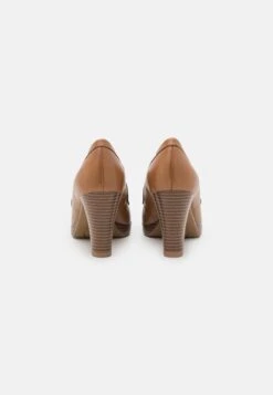 Pier One Leather- Klassieke Pumps - Cognac -Pier One Winkel b1e0543a71904ff9ab3887fb1678f565