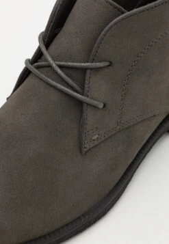 Pier One Unisex - Sportieve Veterschoenen - Grey -Pier One Winkel b251e44b3e5a412c95b96877ca3c165d