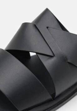 Pier One Muiltjes - Black -Pier One Winkel b50a1b42a3ee4cfaa6748df68bcbfe4c