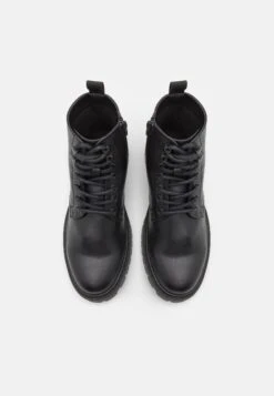 Pier One Unisex - Veterboots - Black 9 Pier One Unisex - Veterboots - Black -Pier One Winkel be294022a8fa4b439a852bd7c70d8bb6
