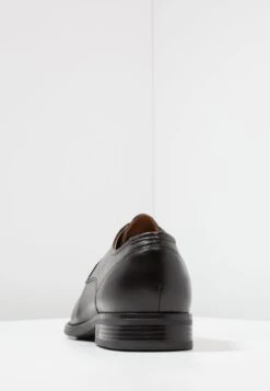 Pier One Leather - Veterschoenen - Black -Pier One Winkel c2d680b2a8c54540a2822fc3256389d3