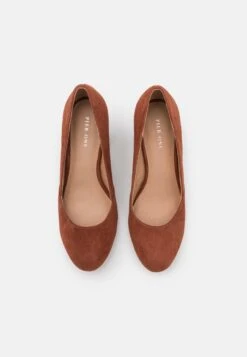 Pier One Leather - Klassieke Pumps - Dark Brown -Pier One Winkel f5f963d6e4bf4faaaa35043bc93eb9f8