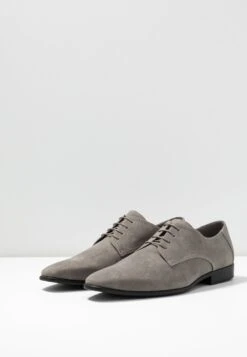 Pier One Veterschoenen - Grey 8 Pier One Veterschoenen - Grey -Pier One Winkel f650508ee4674f83beedcb3e7d3dc2fd